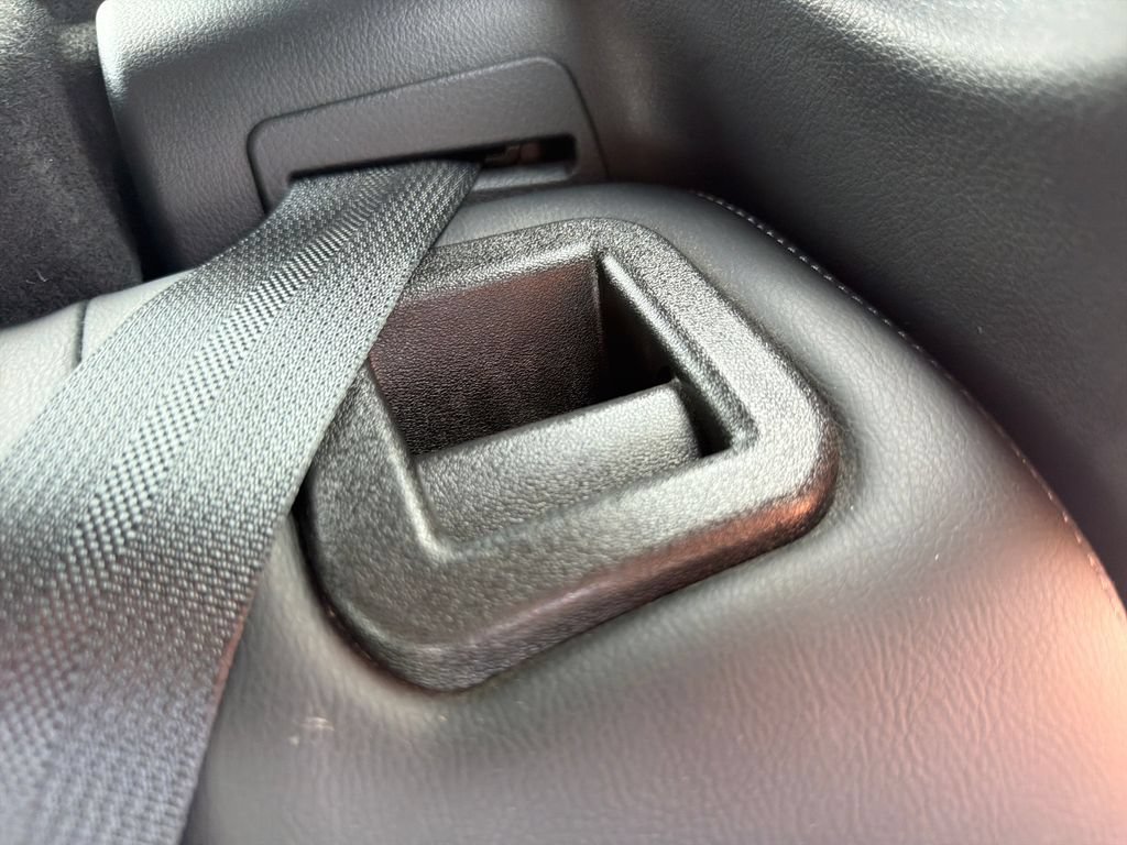 Used 2022 Nissan Rogue Sport SL AWD/4WD image 23