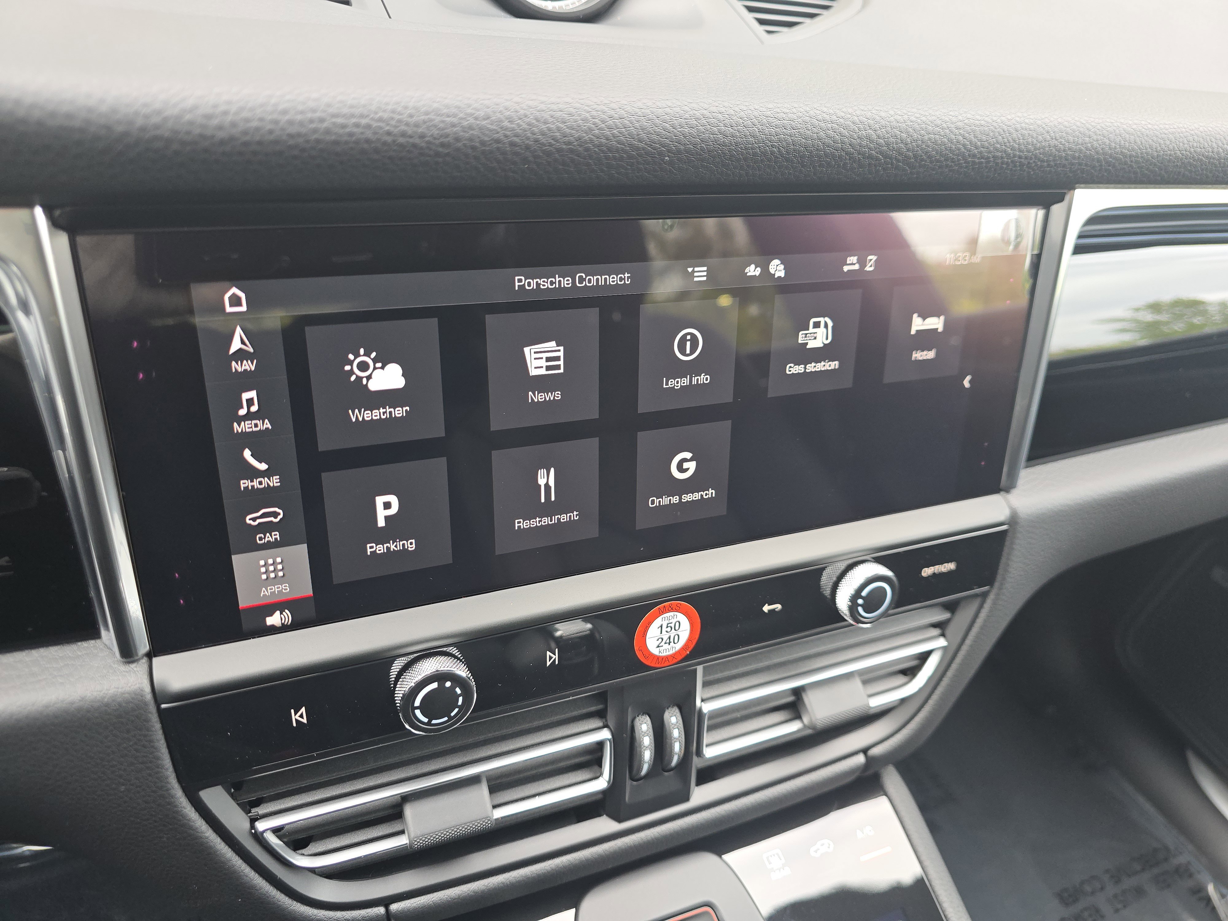 New 2026 Porsche Macan S image 25