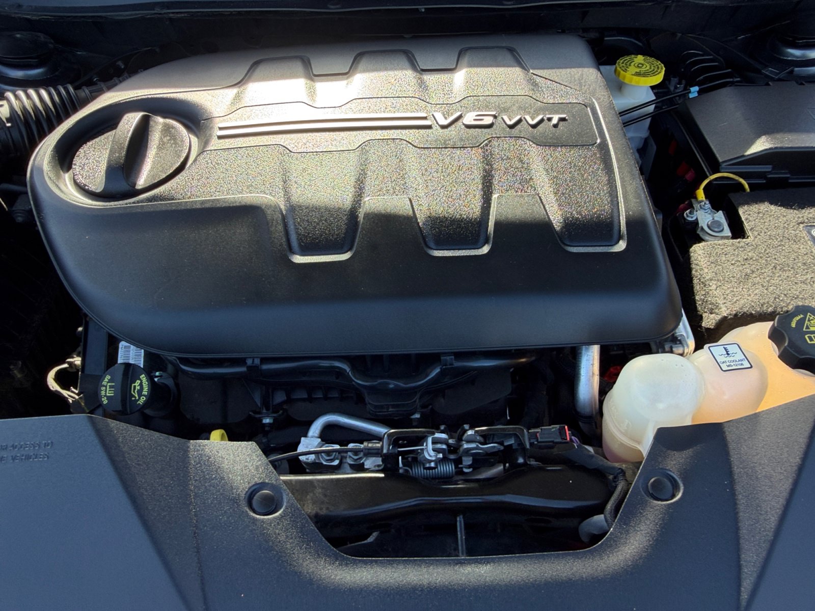 Used 2021 Jeep Cherokee Latitude Lux AWD/4WD image 34