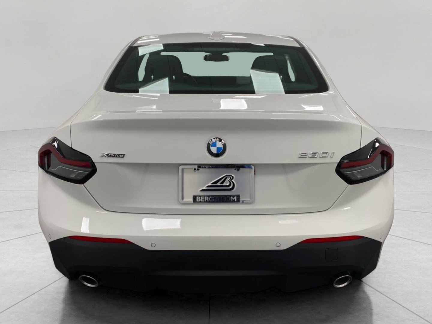 New 2026 BMW 230i xDrive Coupe w/ Premium Package AWD/4WD image 4