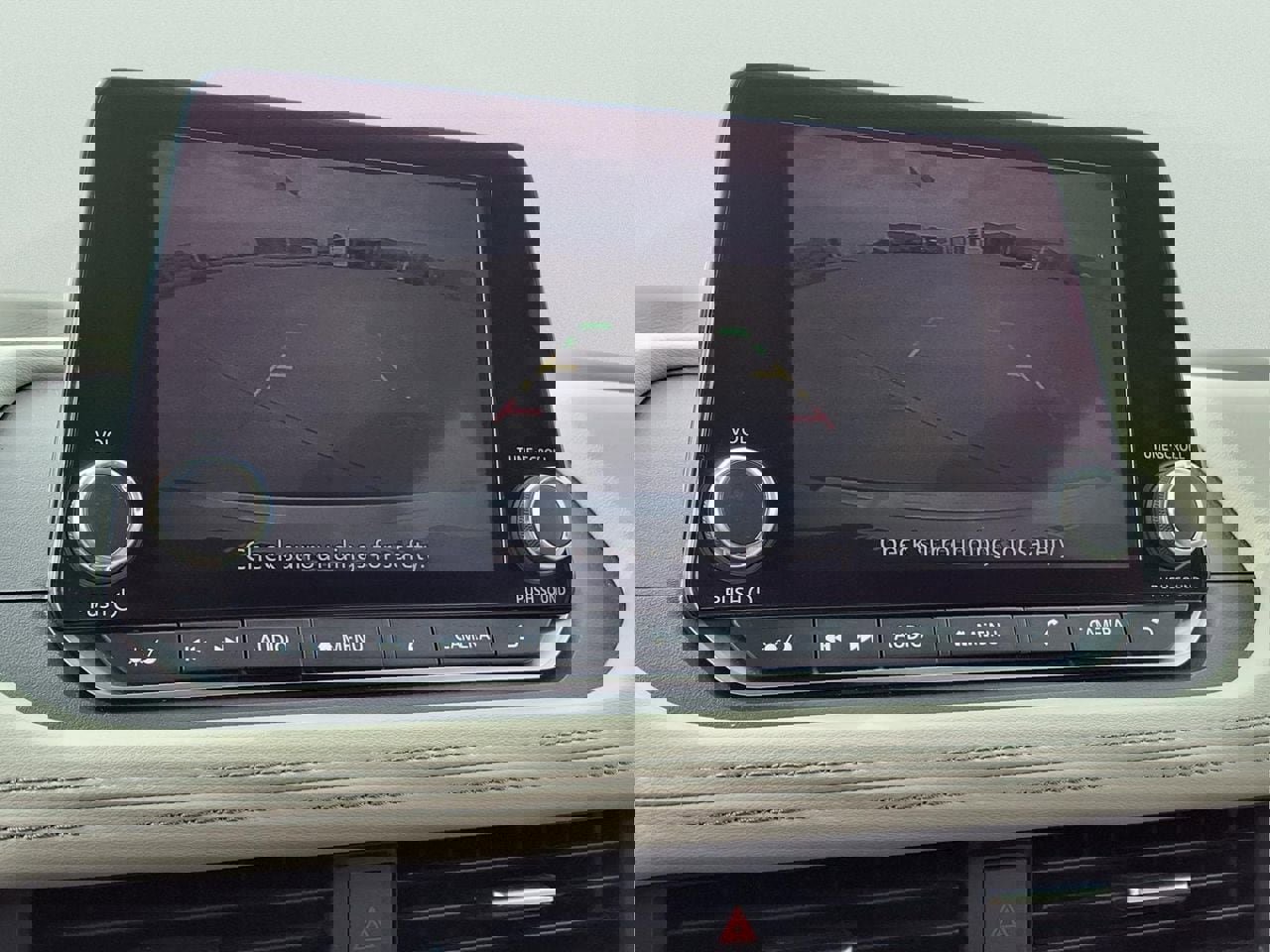 Used 2023 Nissan Rogue SV image 18