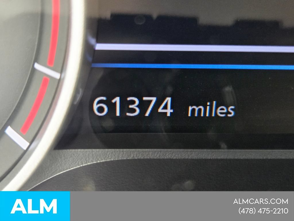 Used 2024 Nissan Sentra SV FWD image 32