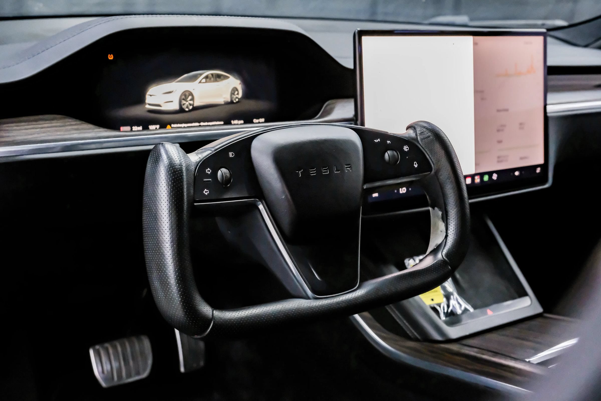 Used 2022 Tesla Model S AWD/4WD image 18