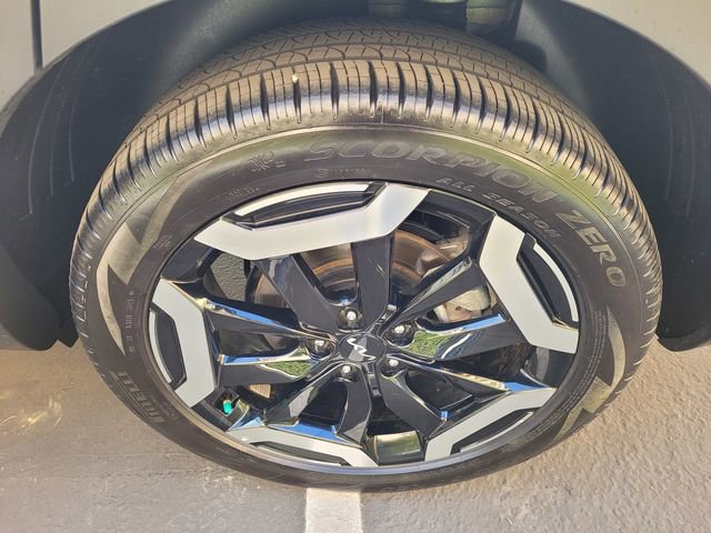 Used 2025 Kia Telluride EX image 30