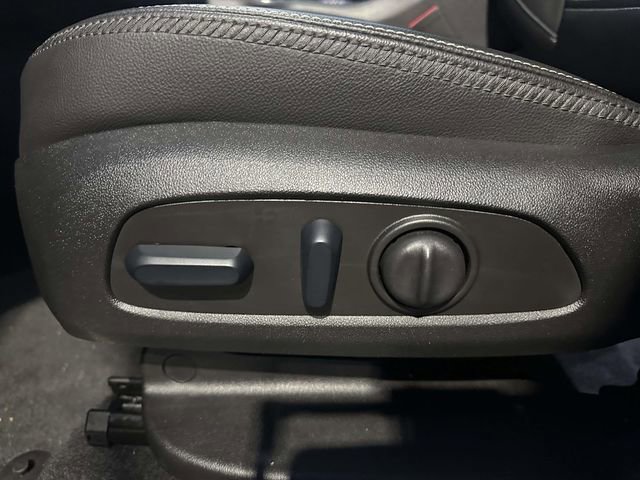 Certified 2024 GMC Terrain Denali w/ Denali Premium Package image 20