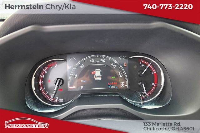 Used 2023 Toyota RAV4 XLE w/ Convenience Package image 17