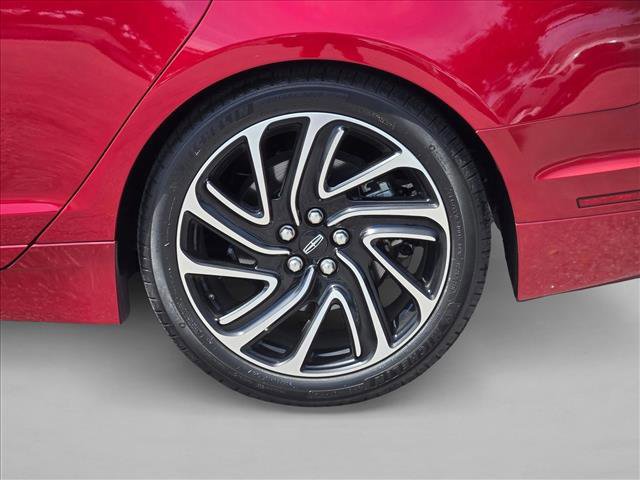 Used 2020 Lincoln MKZ w/ Convenience Package image 23