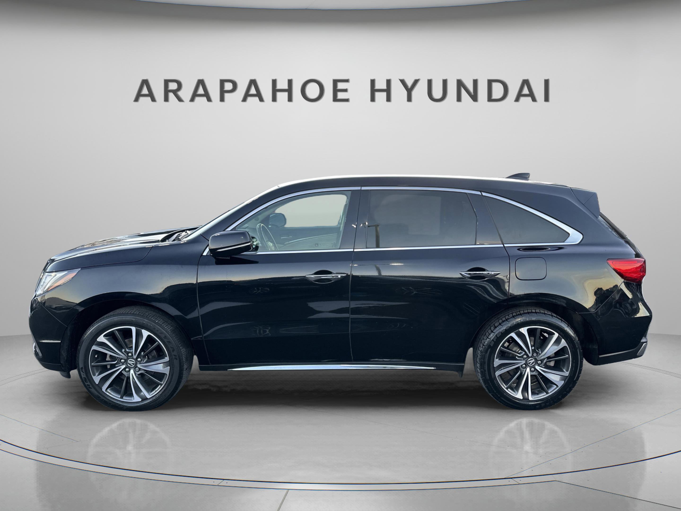 Used 2020 Acura MDX w/Technology Pkg image 2