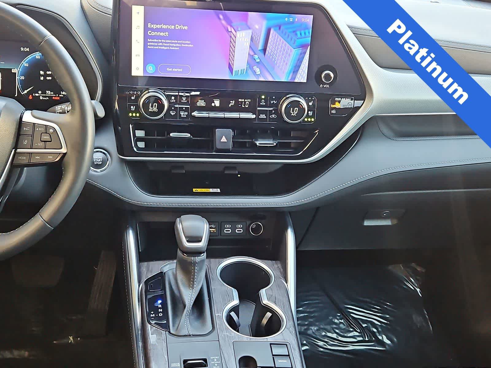 Used 2023 Toyota Highlander Platinum FWD image 20