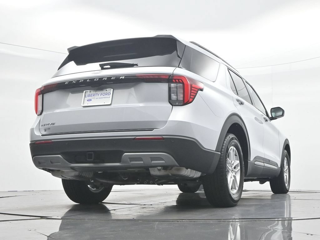 New 2026 Ford Explorer Active w/ Active Comfort Package RWD image 47