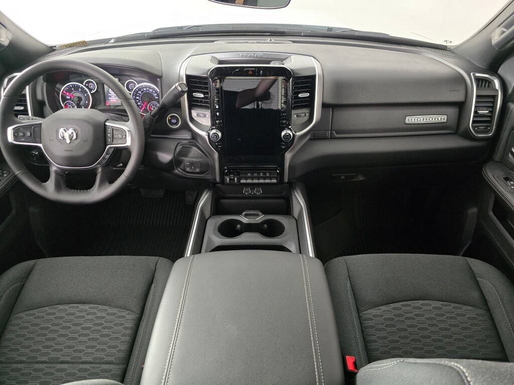 New 2026 RAM 3500 Big Horn AWD/4WD image 17