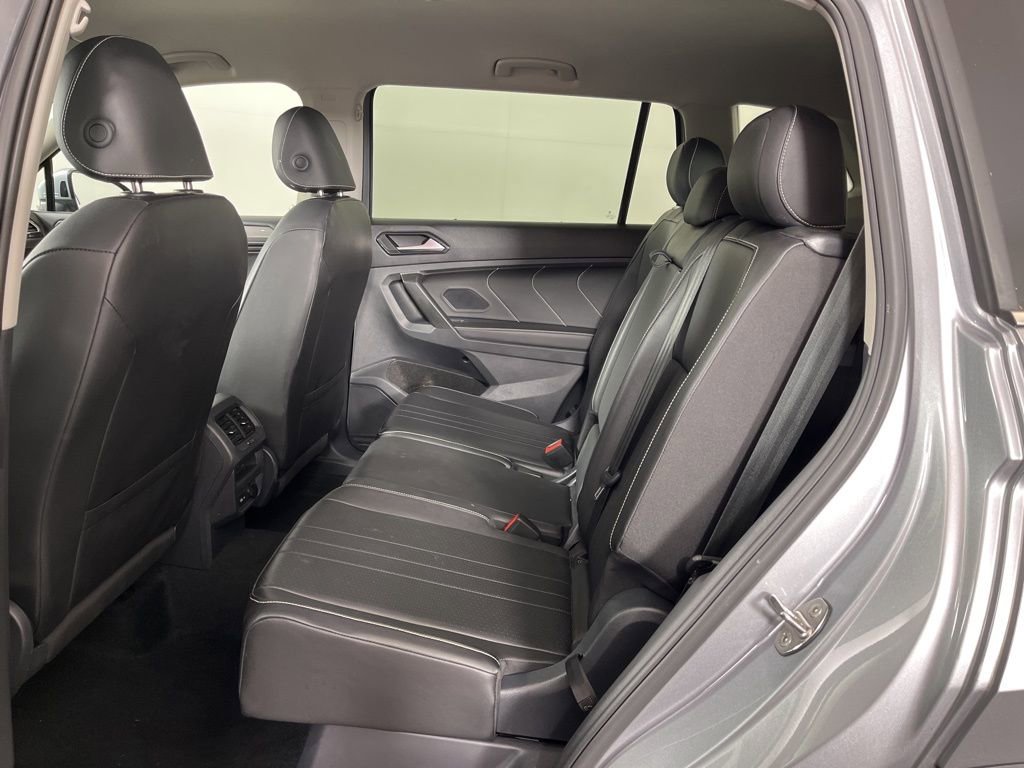 Used 2024 Volkswagen Tiguan SE image 24