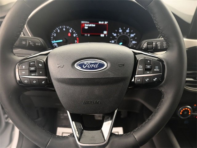Used 2022 Ford Escape SE w/ Cold Weather Package image 15