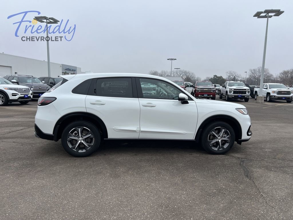 Used 2024 Honda HR-V EX-L image 9