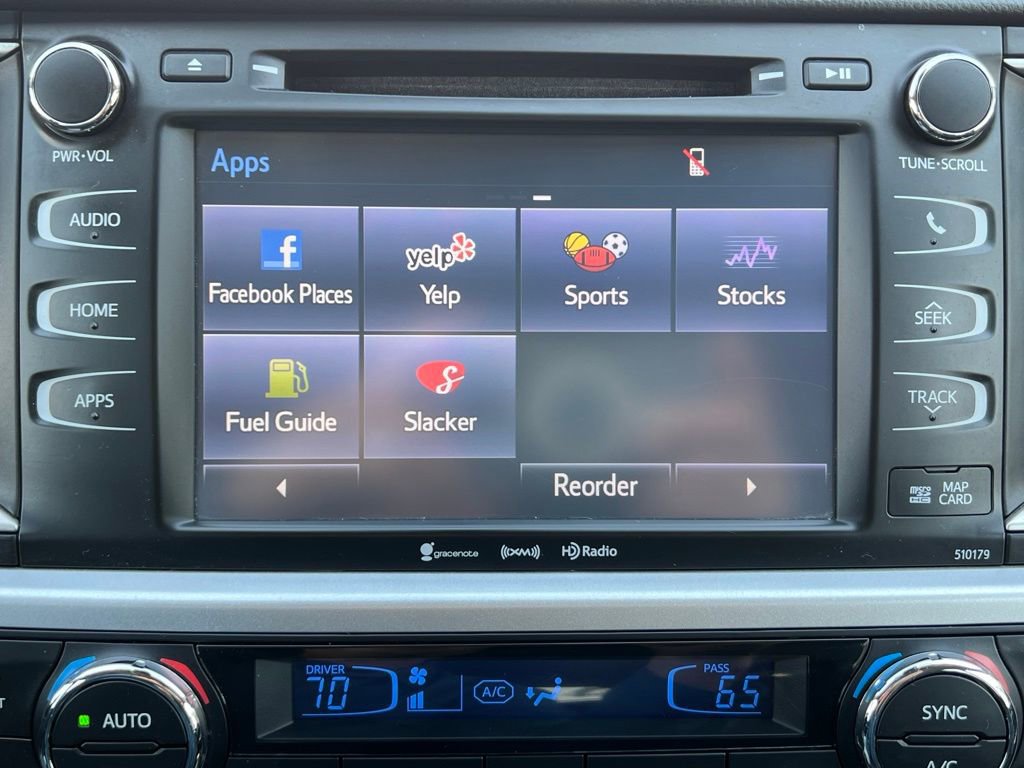 Used 2017 Toyota Highlander XLE image 30