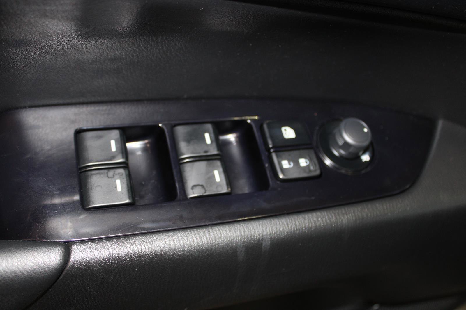 Used 2020 MAZDA CX-5 Touring image 44