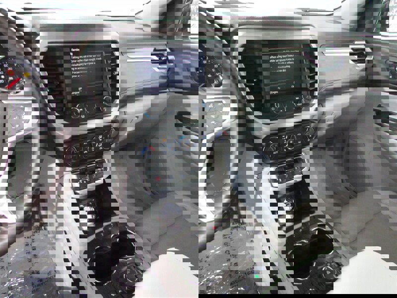 Used 2023 GMC Acadia SLT image 35