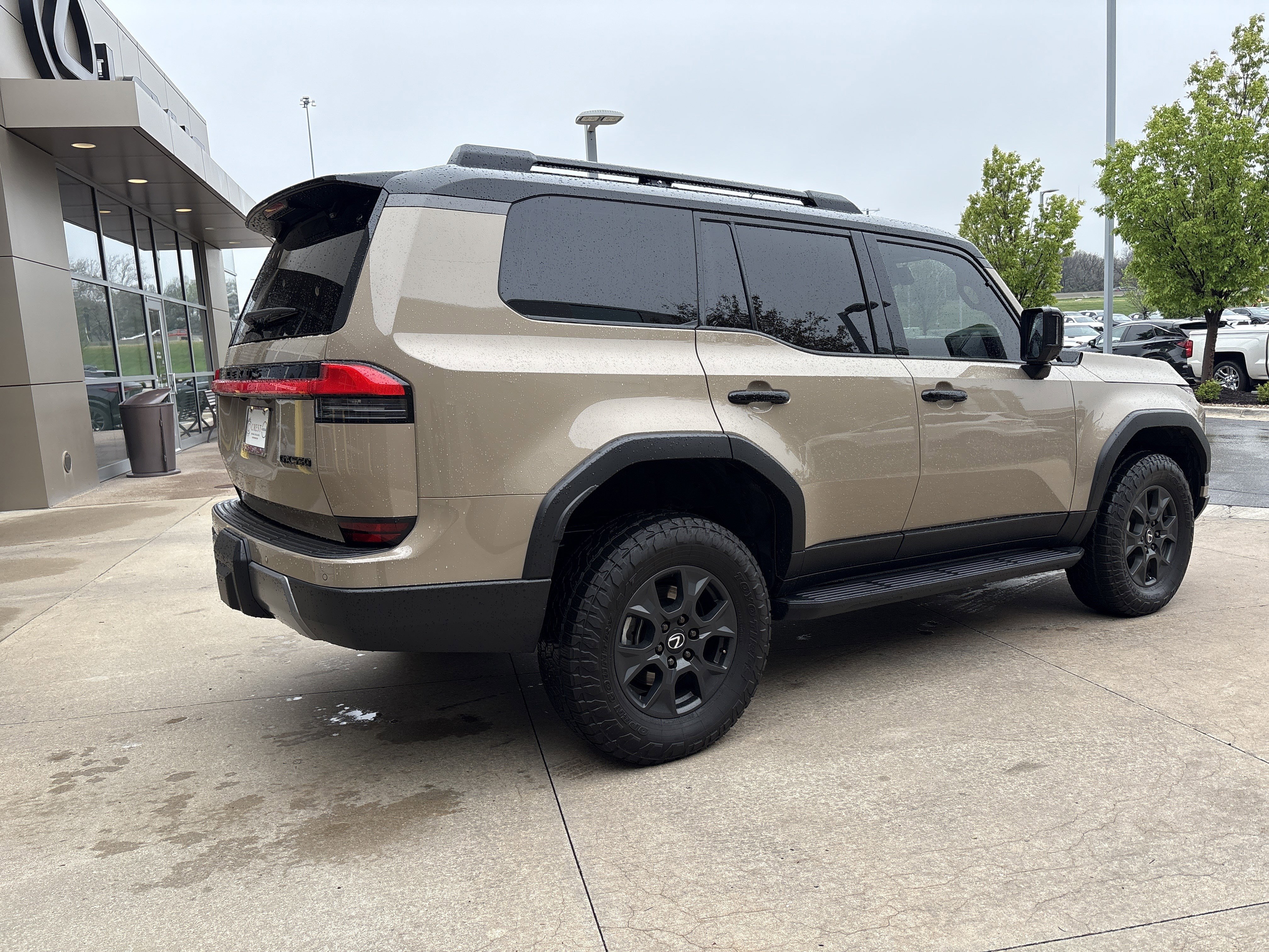 Used 2025 Lexus GX 550 image 10