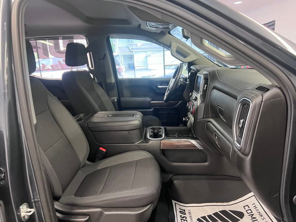 Used 2022 Chevrolet Silverado 1500 LT Trail Boss w/ Bed Protection Package image 32