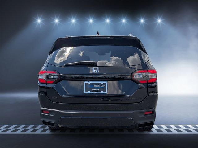 New 2026 Honda Pilot Black Edition image 4