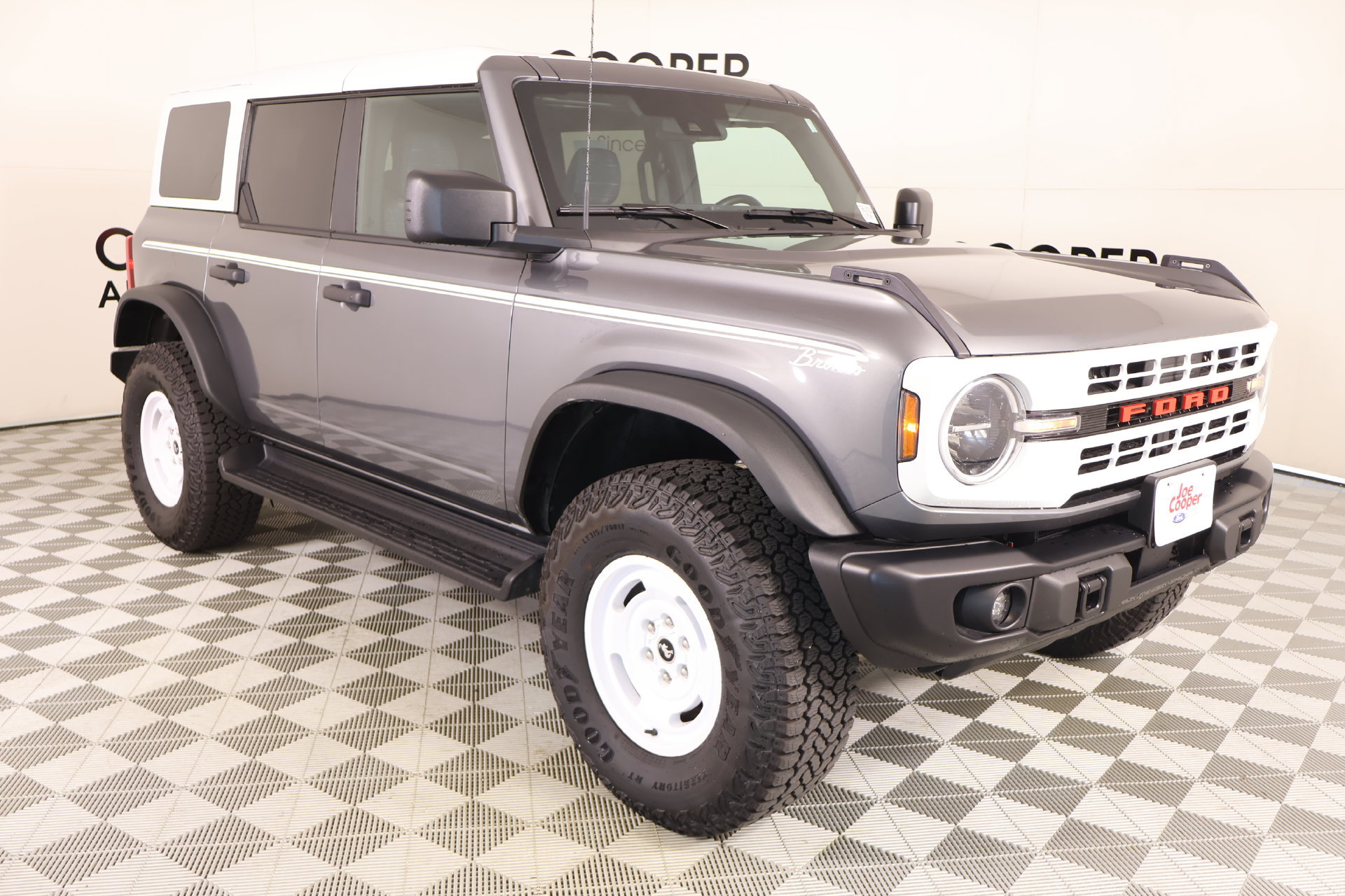Used 2025 Ford Bronco Heritage Edition