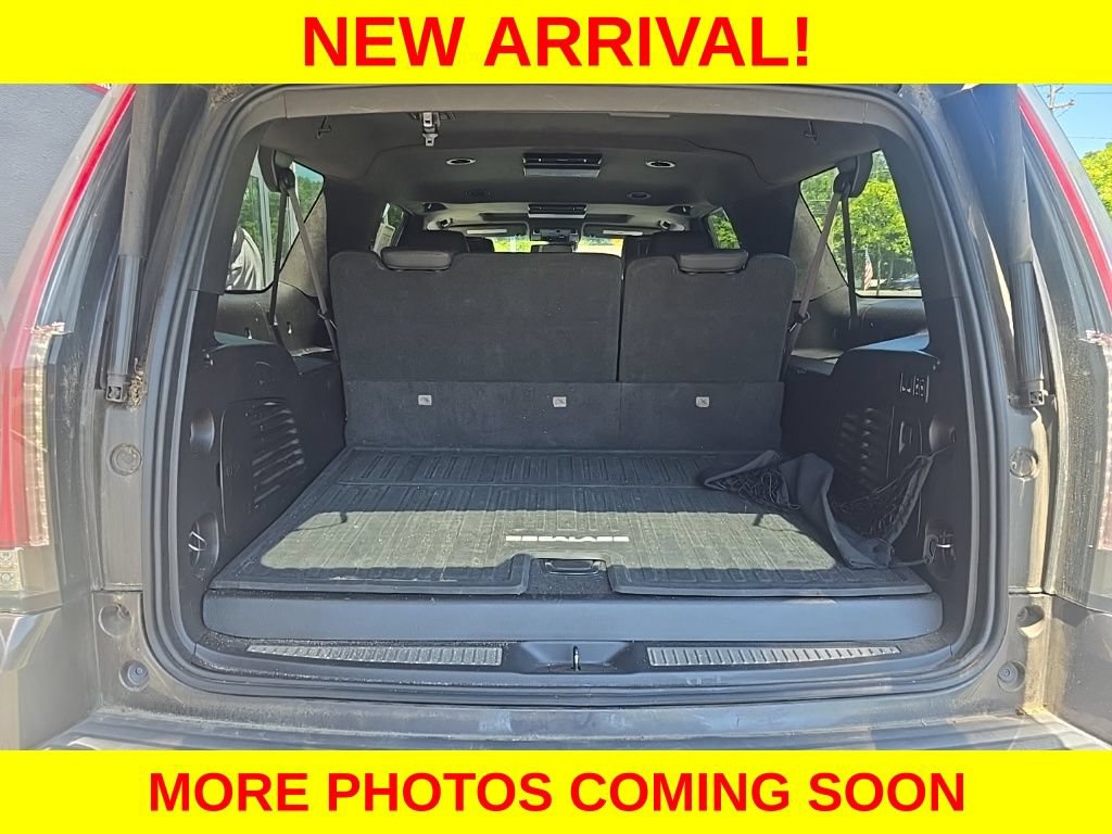Used 2016 Cadillac Escalade ESV Platinum AWD/4WD image 11
