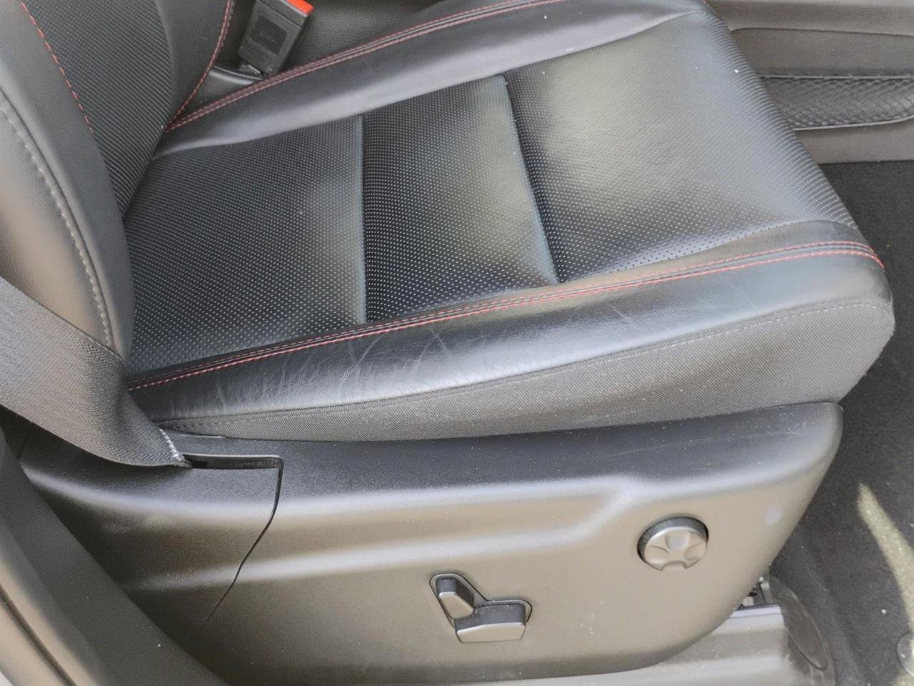 Used 2025 Dodge Durango GT AWD/4WD image 18