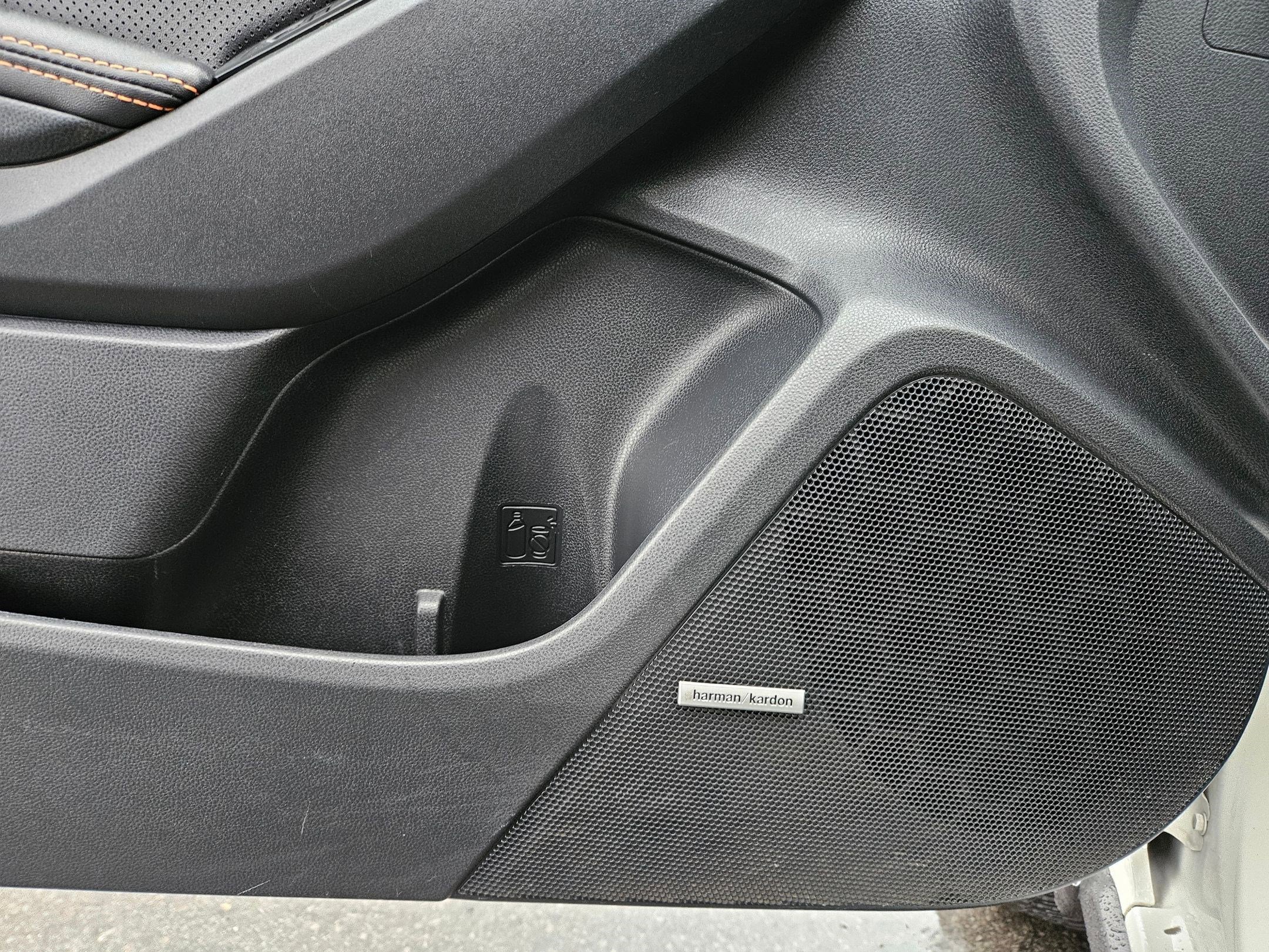 Used 2019 Subaru Crosstrek 2.0i Limited w/ Moonroof Package w/Navigation image 15