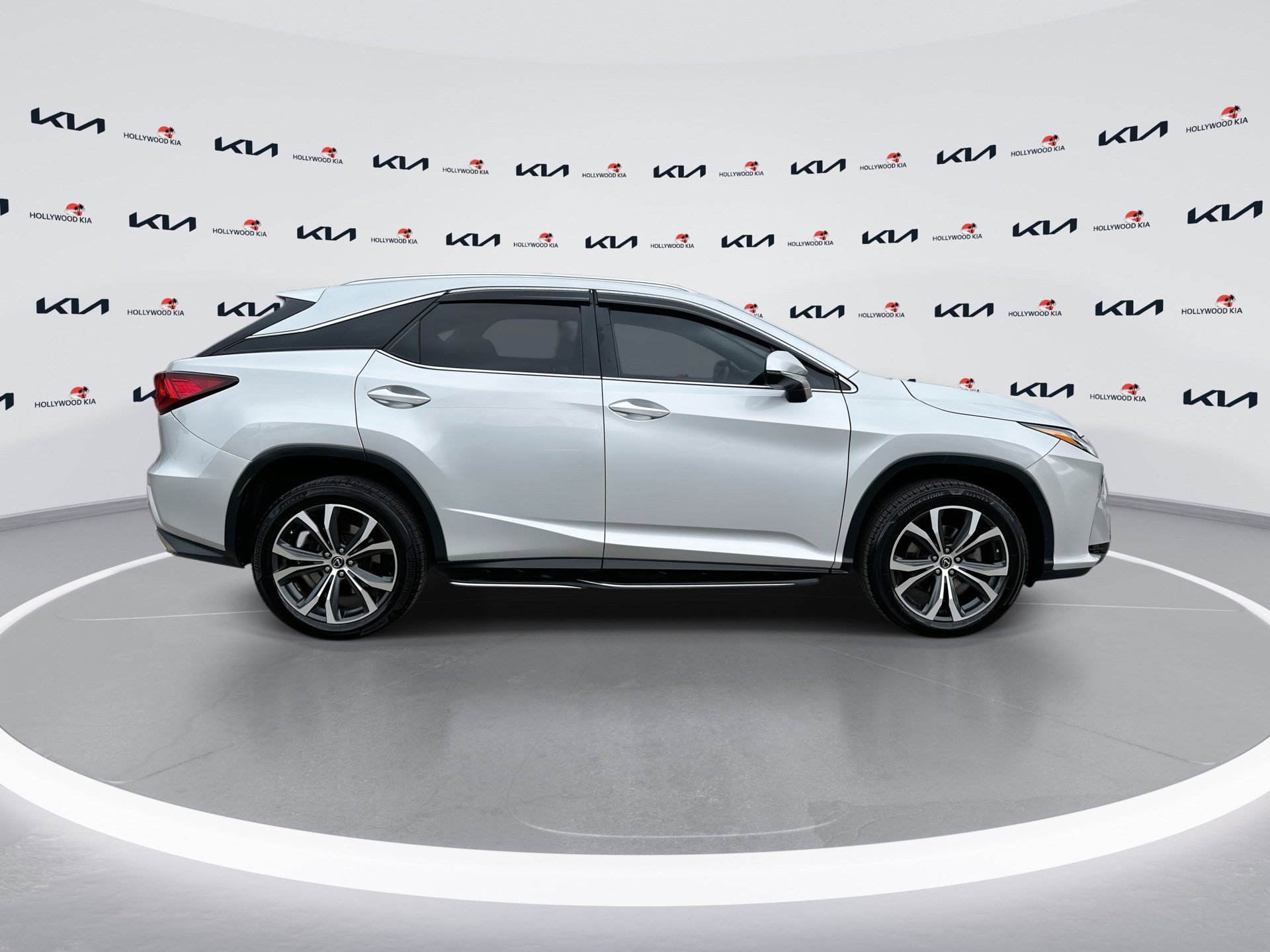 Used 2019 Lexus RX 350 FWD w/ Navigation Package image 9