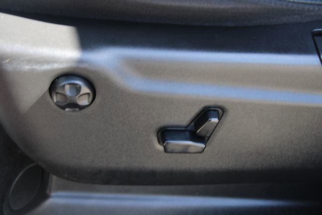 Used 2021 Jeep Grand Cherokee Laredo X image 37
