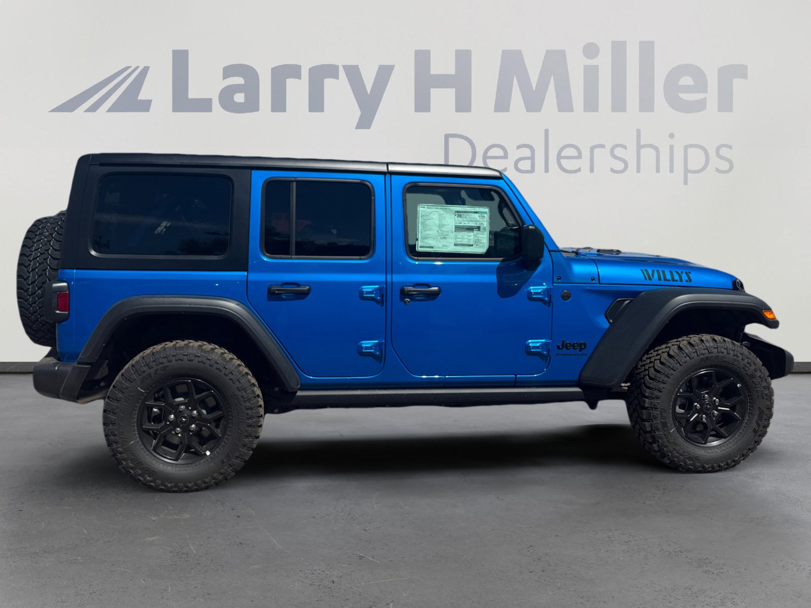 New 2025 Jeep Wrangler Willys AWD/4WD image 6