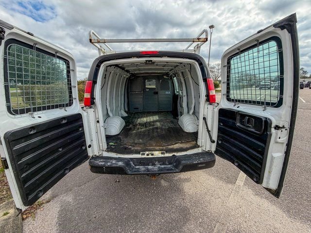 Used 2013 GMC Savana 1500 RWD image 9