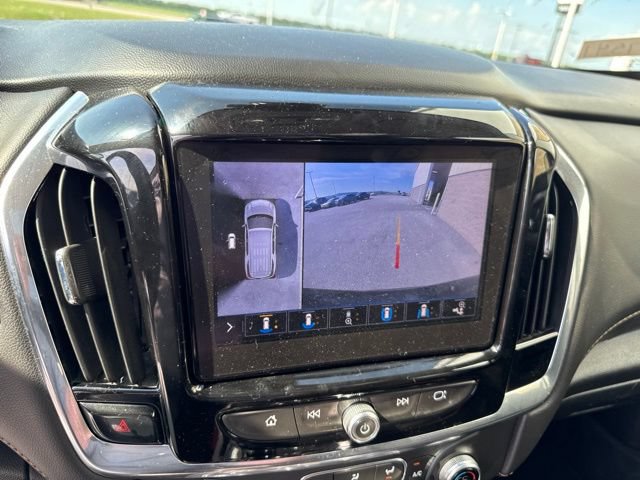 Used 2020 Chevrolet Traverse LT w/ LT Premium Package AWD/4WD image 25