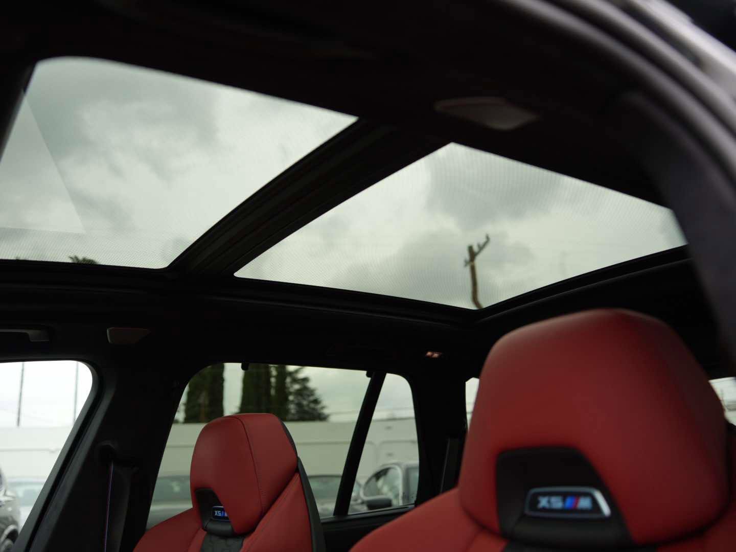New 2026 BMW X5 M Competition w/ Executive Package AWD/4WD image 28