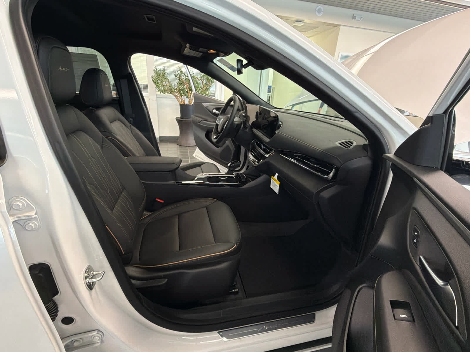 New 2026 Buick Envista Avenir FWD image 12
