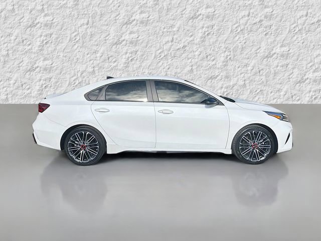 Used 2022 Kia Forte GT w/ GT Technology Package image 2