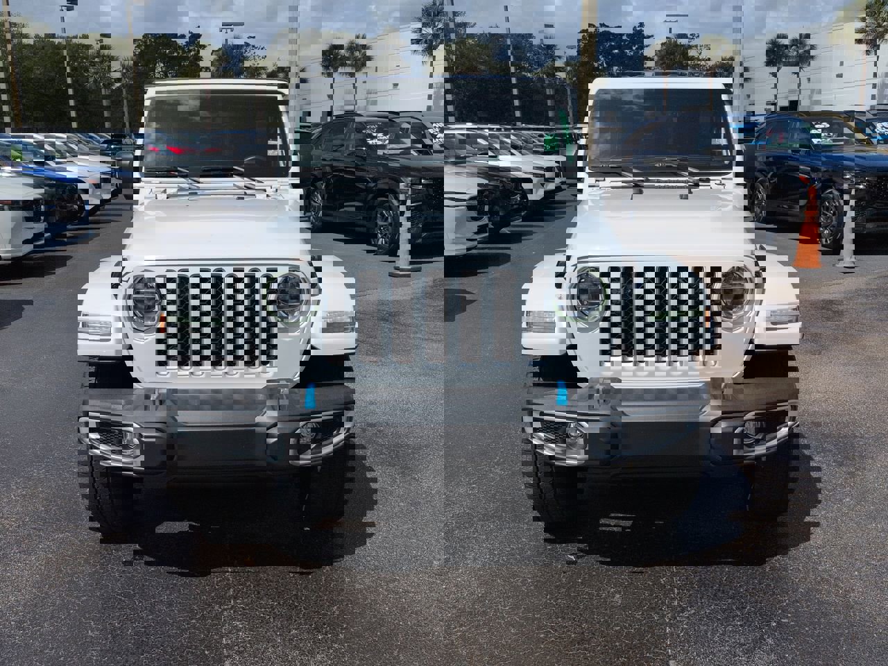 Used 2022 Jeep Wrangler Unlimited Sahara image 9