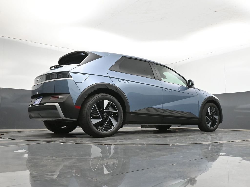 New 2026 Hyundai Ioniq 5 SEL image 48