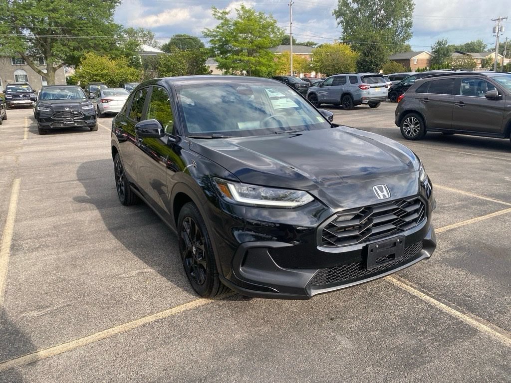 Certified 2024 Honda HR-V Sport image 2