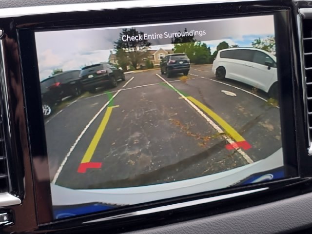 New 2027 Chrysler Pacifica LX FWD image 6