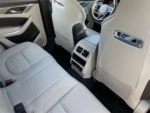 New 2025 Jaguar F-PACE R-Dynamic S image 13