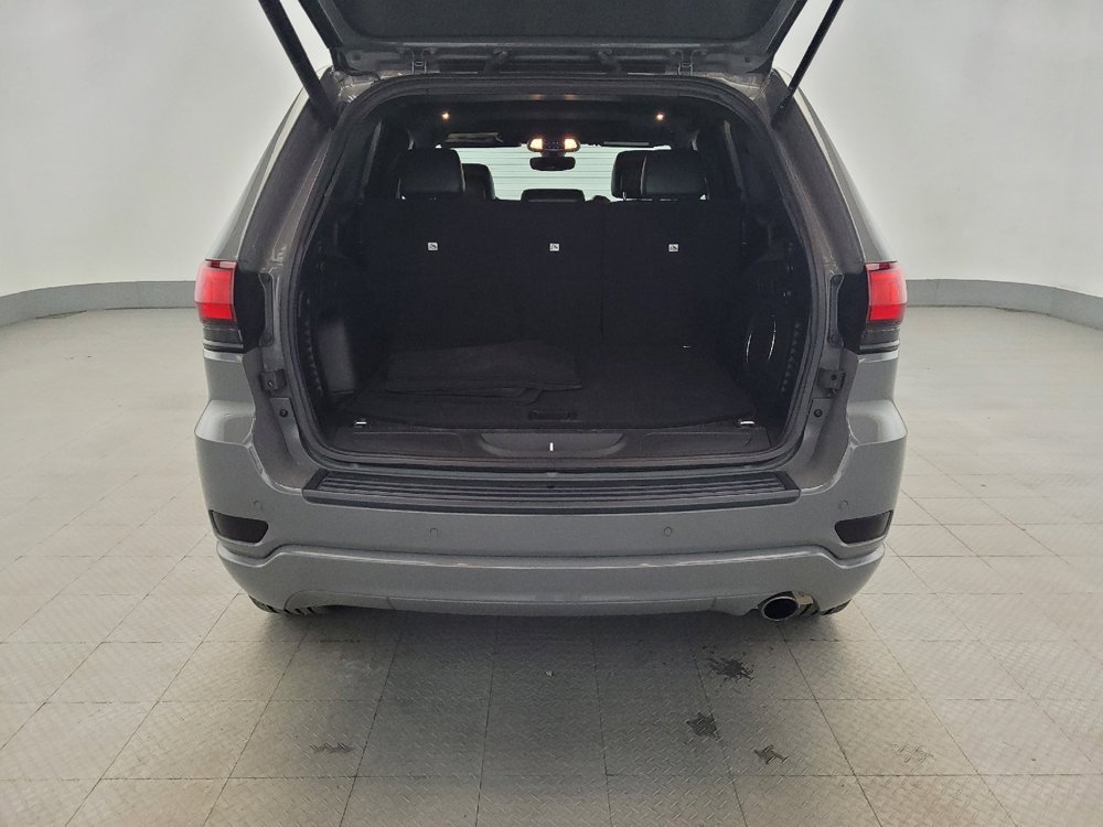 Used 2022 Jeep Grand Cherokee Laredo X image 29