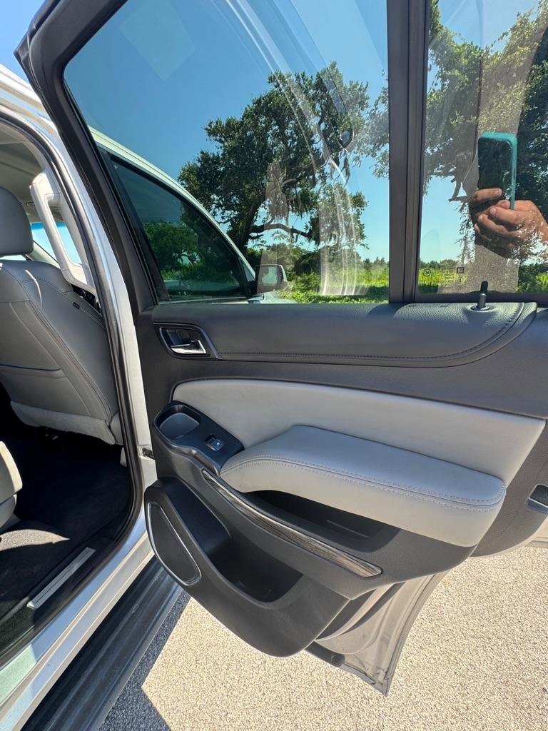 Used 2019 Chevrolet Tahoe LT RWD image 16
