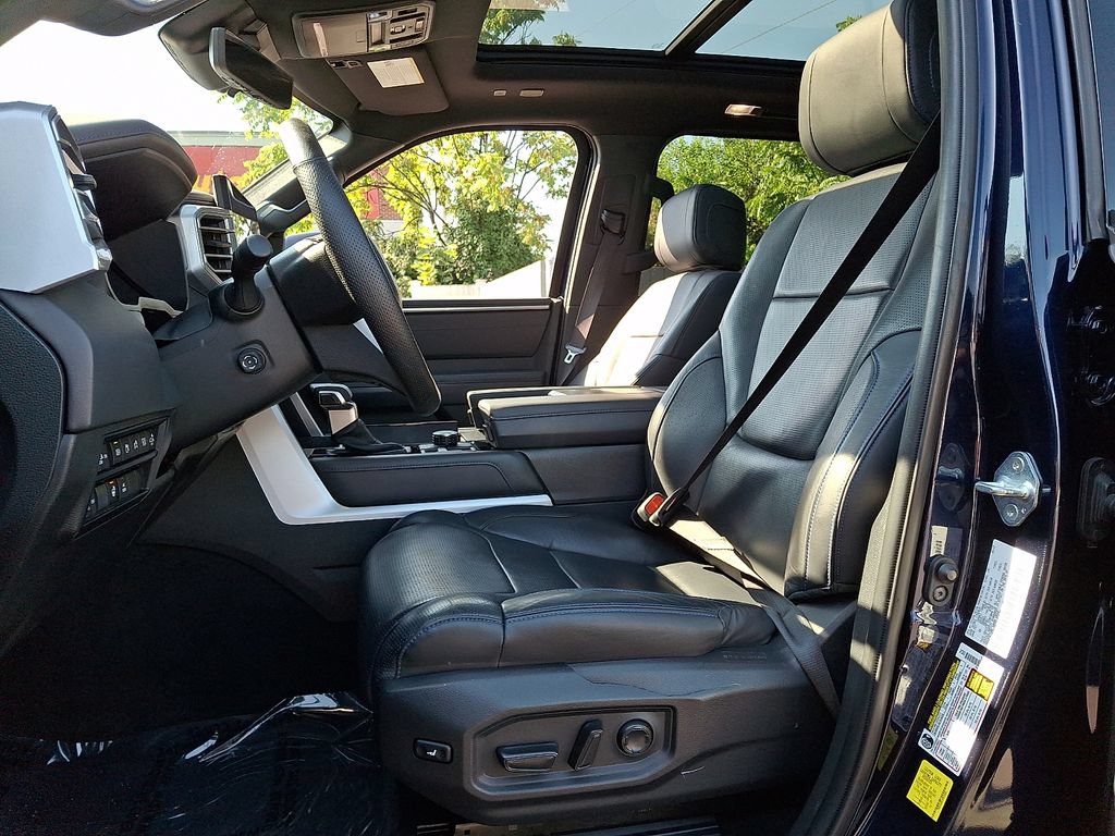 Certified 2023 Toyota Sequoia Platinum AWD/4WD image 15