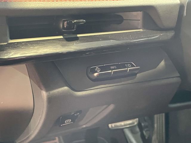 Used 2025 Chevrolet Corvette Z06 image 16