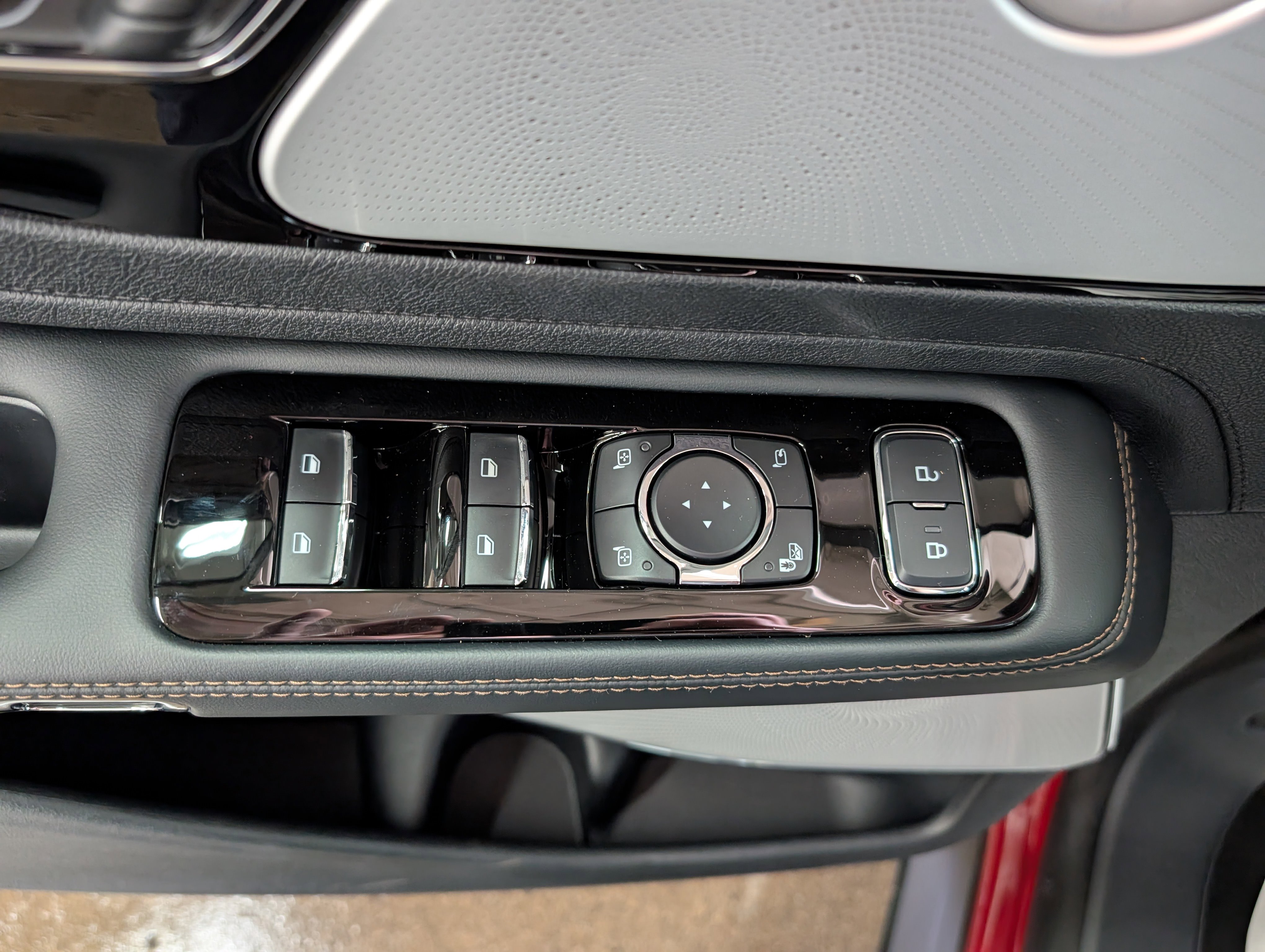 New 2025 Lincoln Aviator Reserve w/ Equipment Group 201A image 15