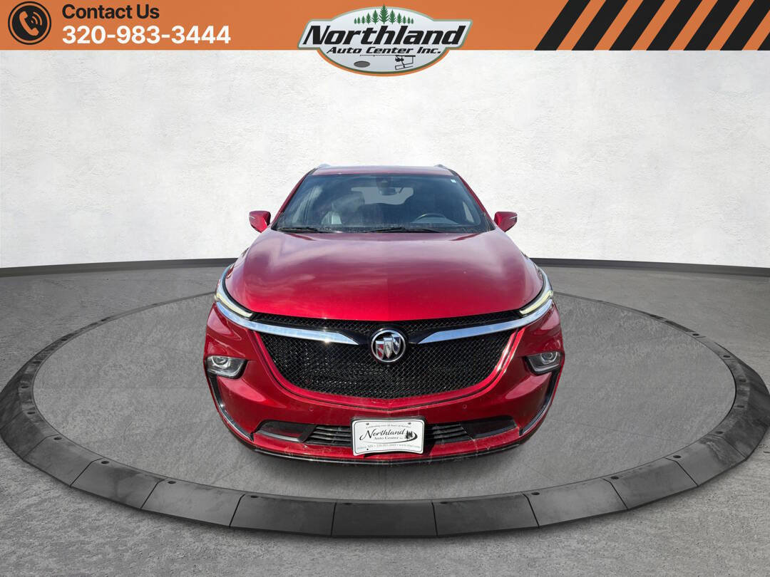 Used 2022 Buick Enclave Essence w/ Sport Touring Edition FWD image 2