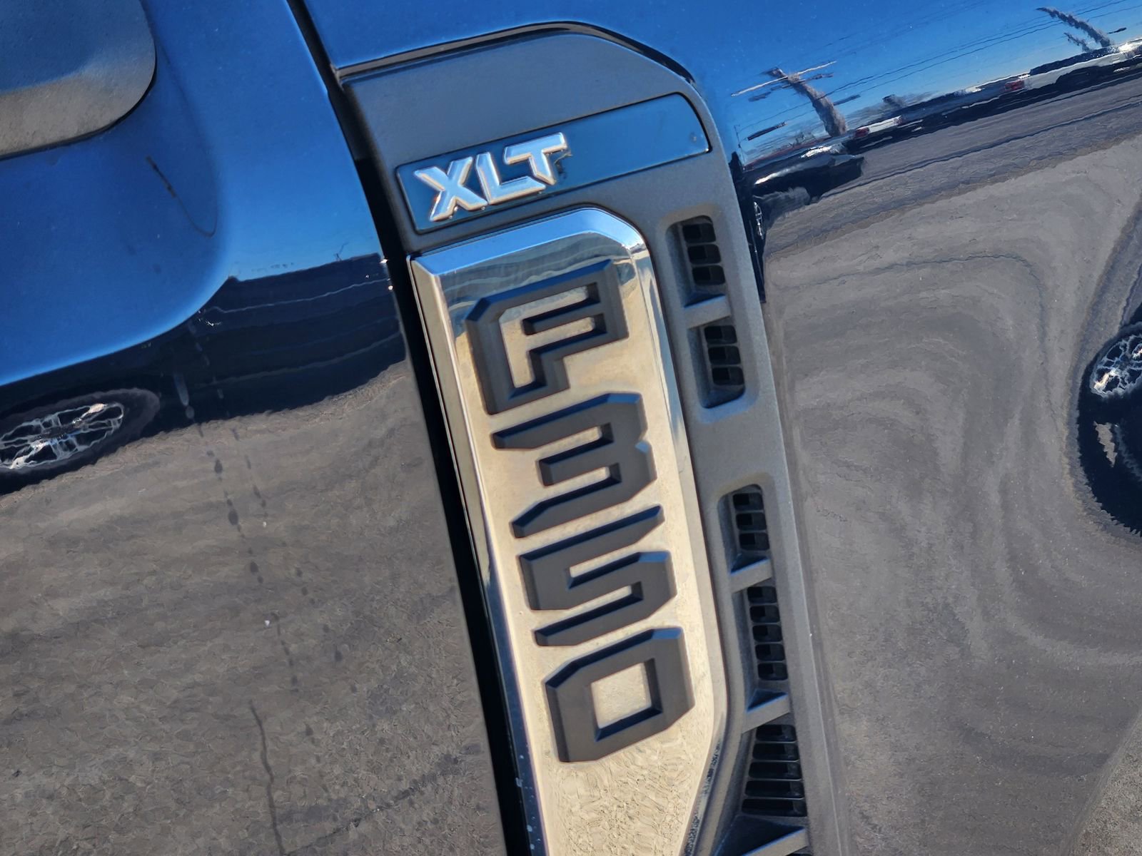 Used 2023 Ford F350 XLT image 13