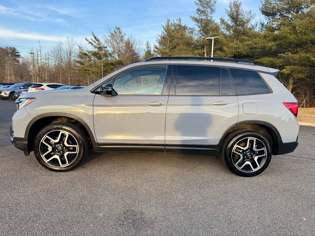 Used 2022 Honda Passport Elite image 2
