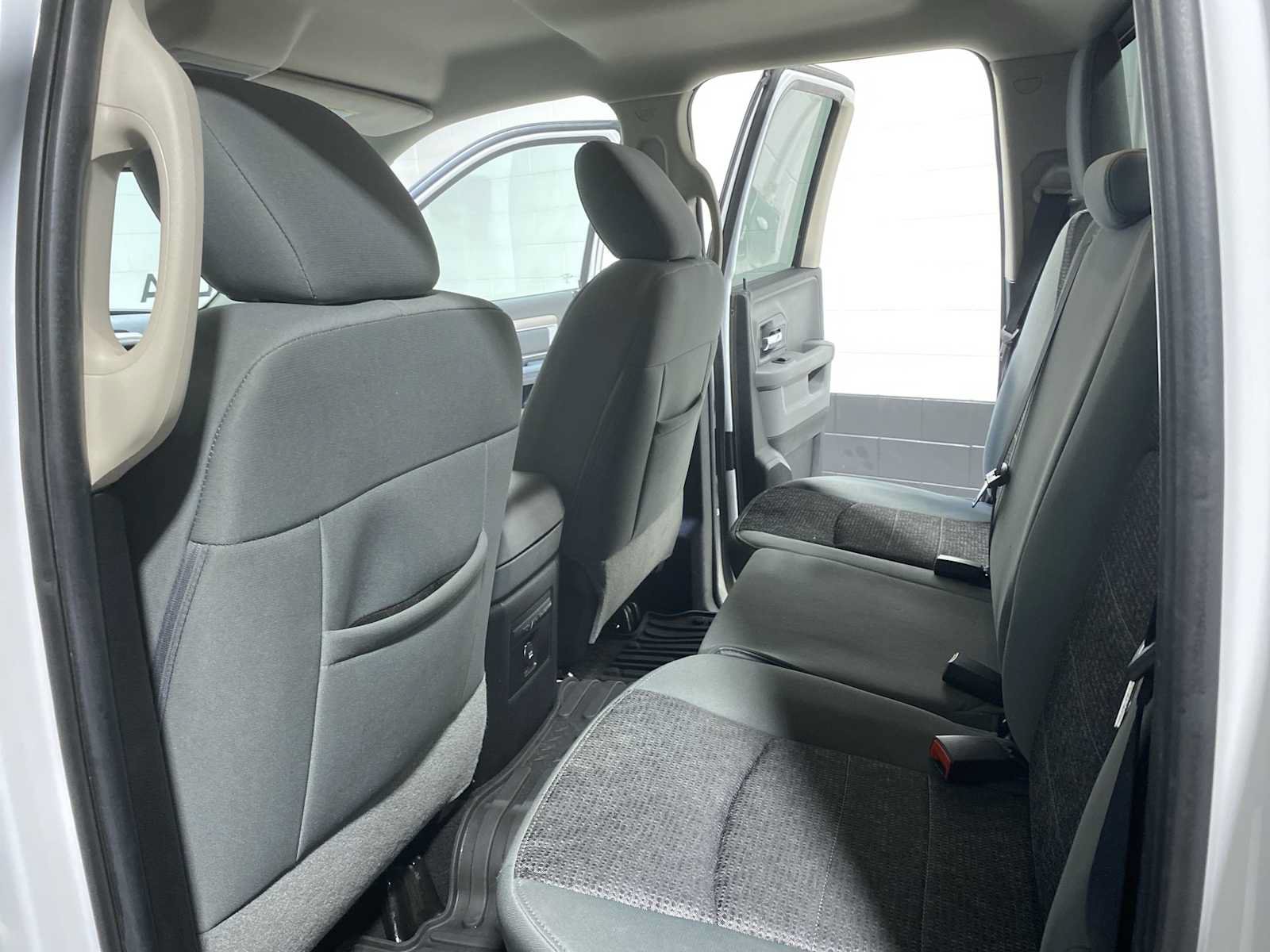 Used 2014 RAM 1500 Outdoorsman AWD/4WD image 12